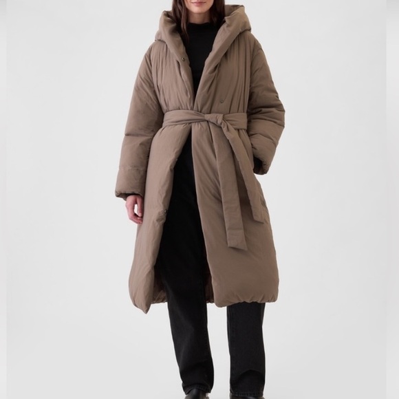 GAP Women's Brown Puffer Coat - Picture 2 of 7